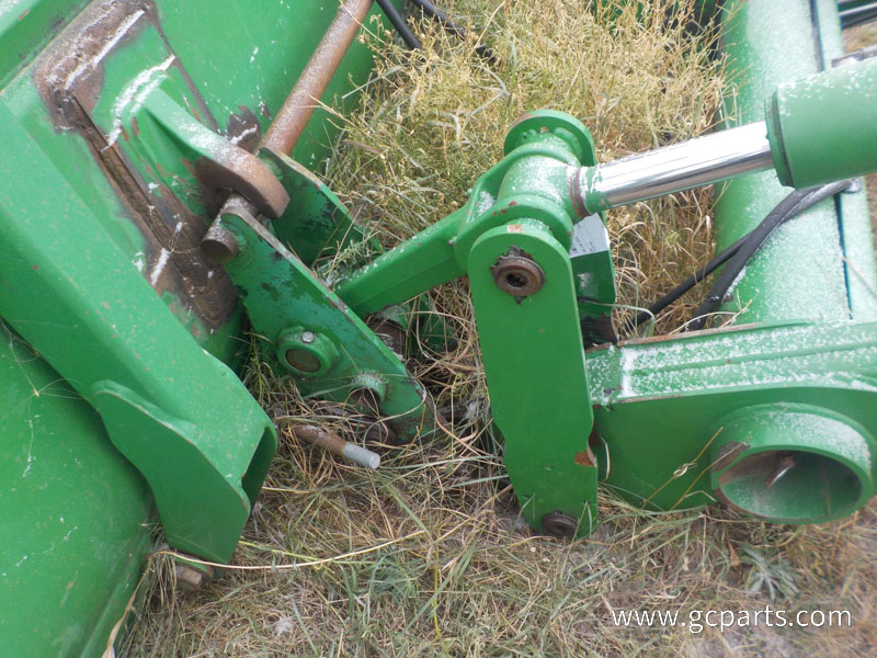 741 LOADER 8FT W/ GRAPPLE